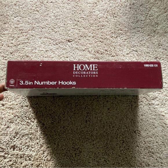 New 3.5in Number Hooks. Set Of 5 Hooks - Home Decorators Collection - Picture 3 of 6